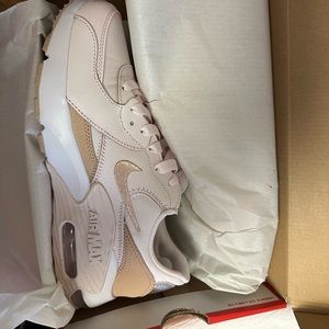 Brand new Nike air max